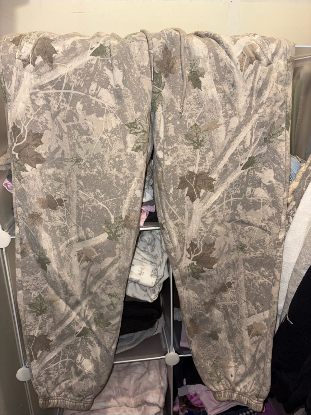 Abercrombie & Fitch Cream Fleece-Lined Sweatpants